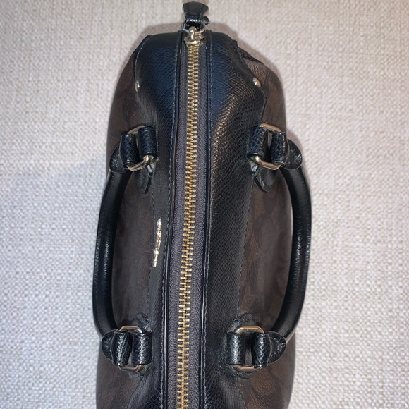 Coach, signature pattern bag - Picture 5 of 6